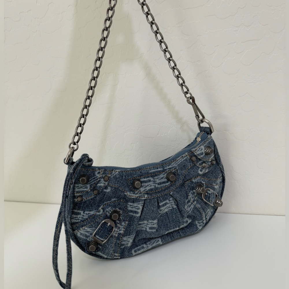 Balenciaga Denim BB Monogram Le Cagole Shoulder Bag 100% Authentic